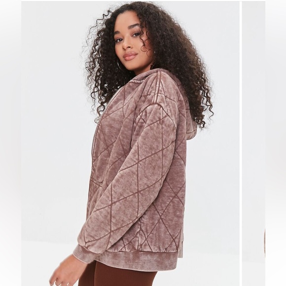 Forever 21 Premium Label Quilted Zip-Up Hoodie size L - NWT - Picture 6 of 17